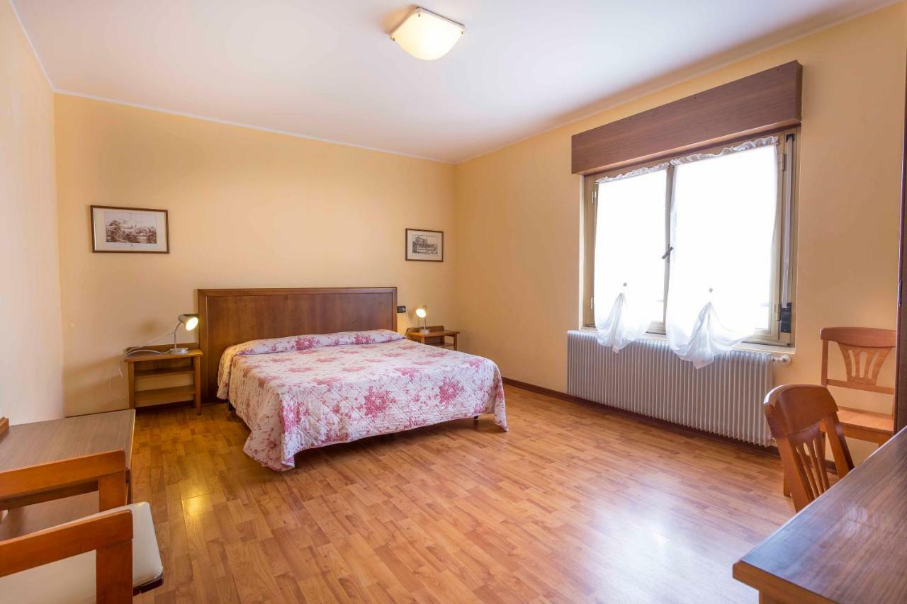 Agriturismo Tenuta Regina - Glamping luxury lodges Palazzolo dello Stella Bagian luar foto