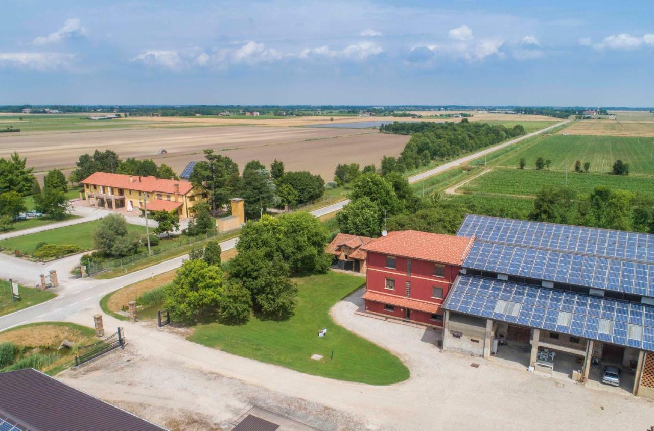 Agriturismo Tenuta Regina - Glamping luxury lodges Palazzolo dello Stella Bagian luar foto