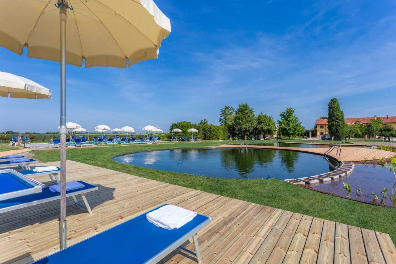 Agriturismo Tenuta Regina - Glamping luxury lodges Palazzolo dello Stella Bagian luar foto